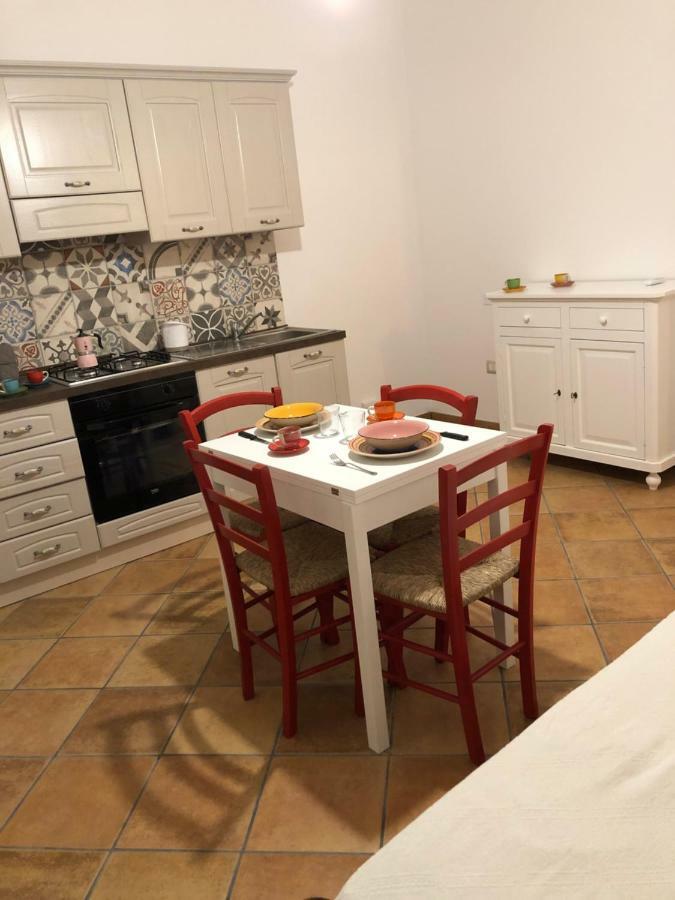 Ferienwohnung Casa Della Nonna San Giovanni Suèrgiu Exterior foto